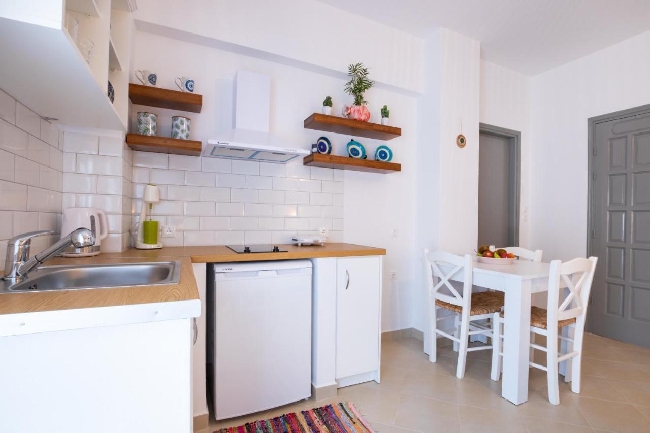 Anemos Guest Apts Kárpathos Eksteriør billede
