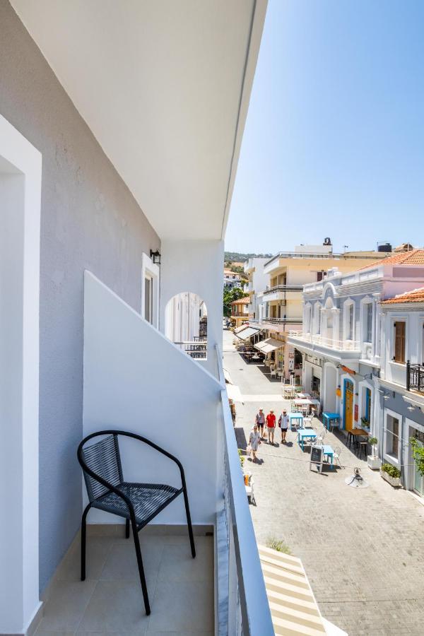 Anemos Guest Apts Kárpathos Eksteriør billede